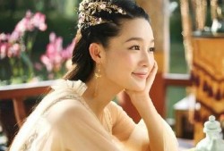 李沁最新资源爆料微博号,微博号爆料引粉丝热议！”